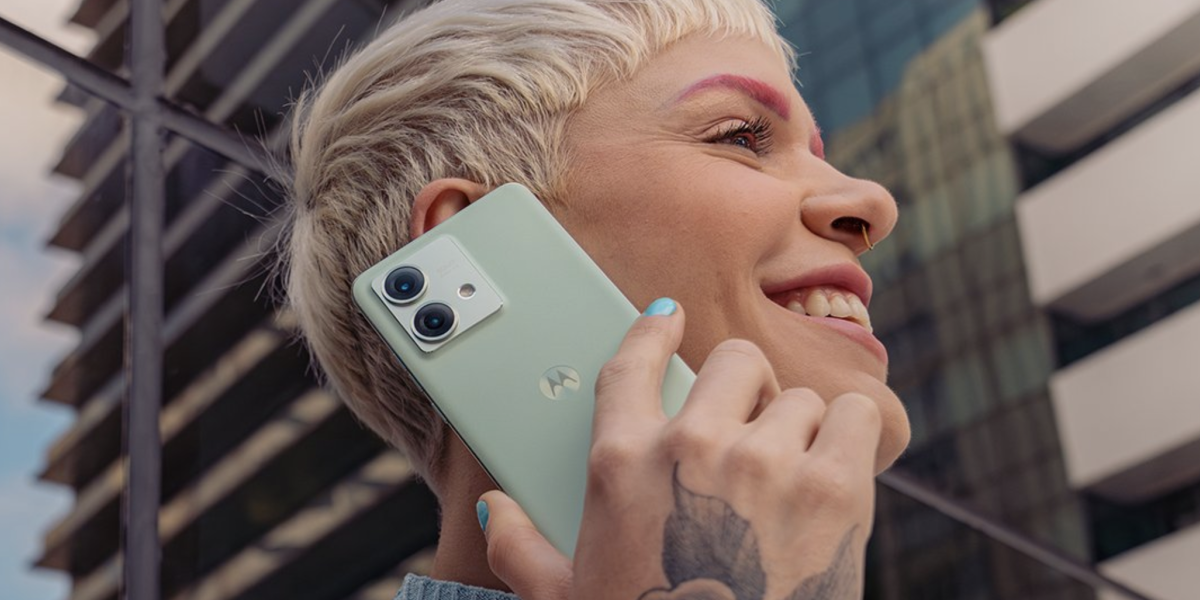 Motorola luncurkan ponsel Android baru saingi Google Pixel 8