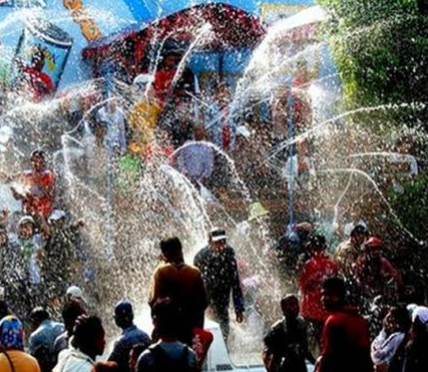 Penerbangan Jakarta Bangkok Untuk Menikmati Perayaan Songkran